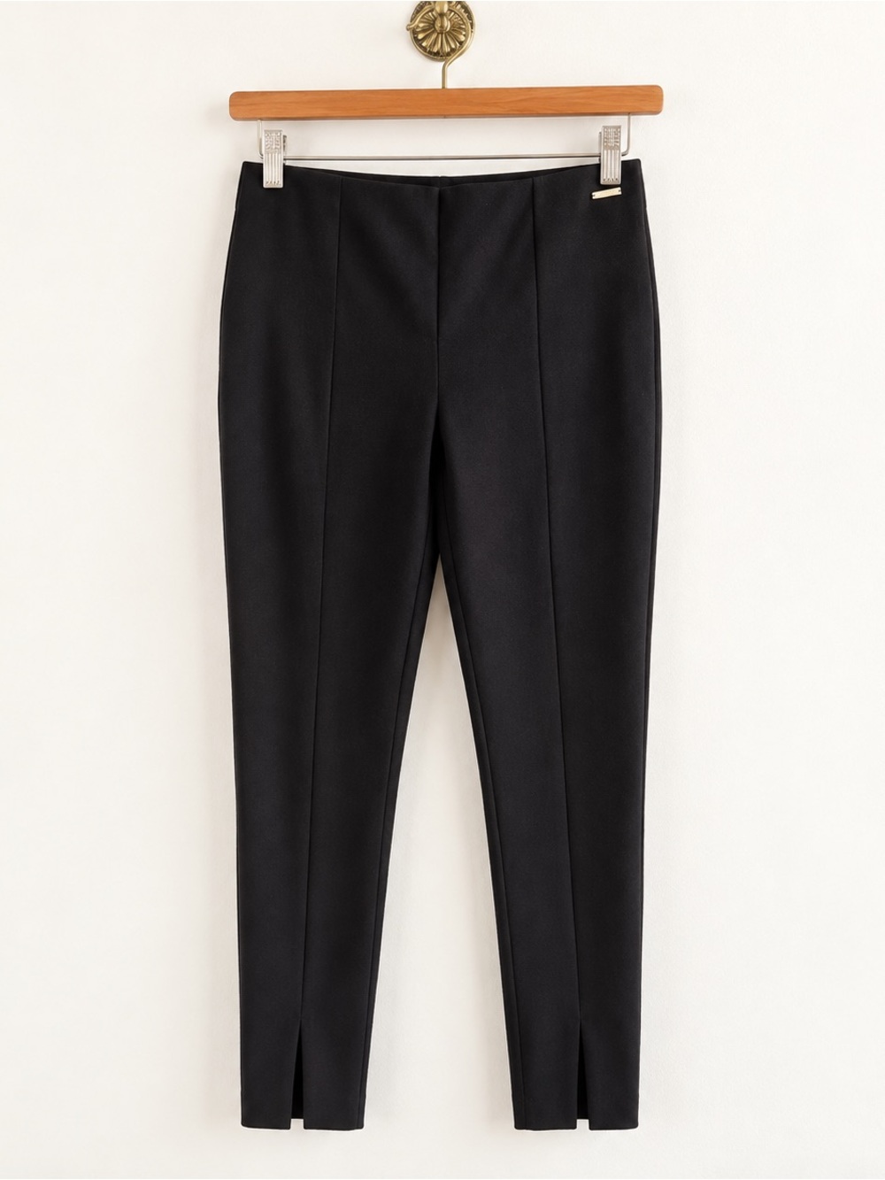 Tahari Black Slim Ankle Pants with Front Slits Fits like M
